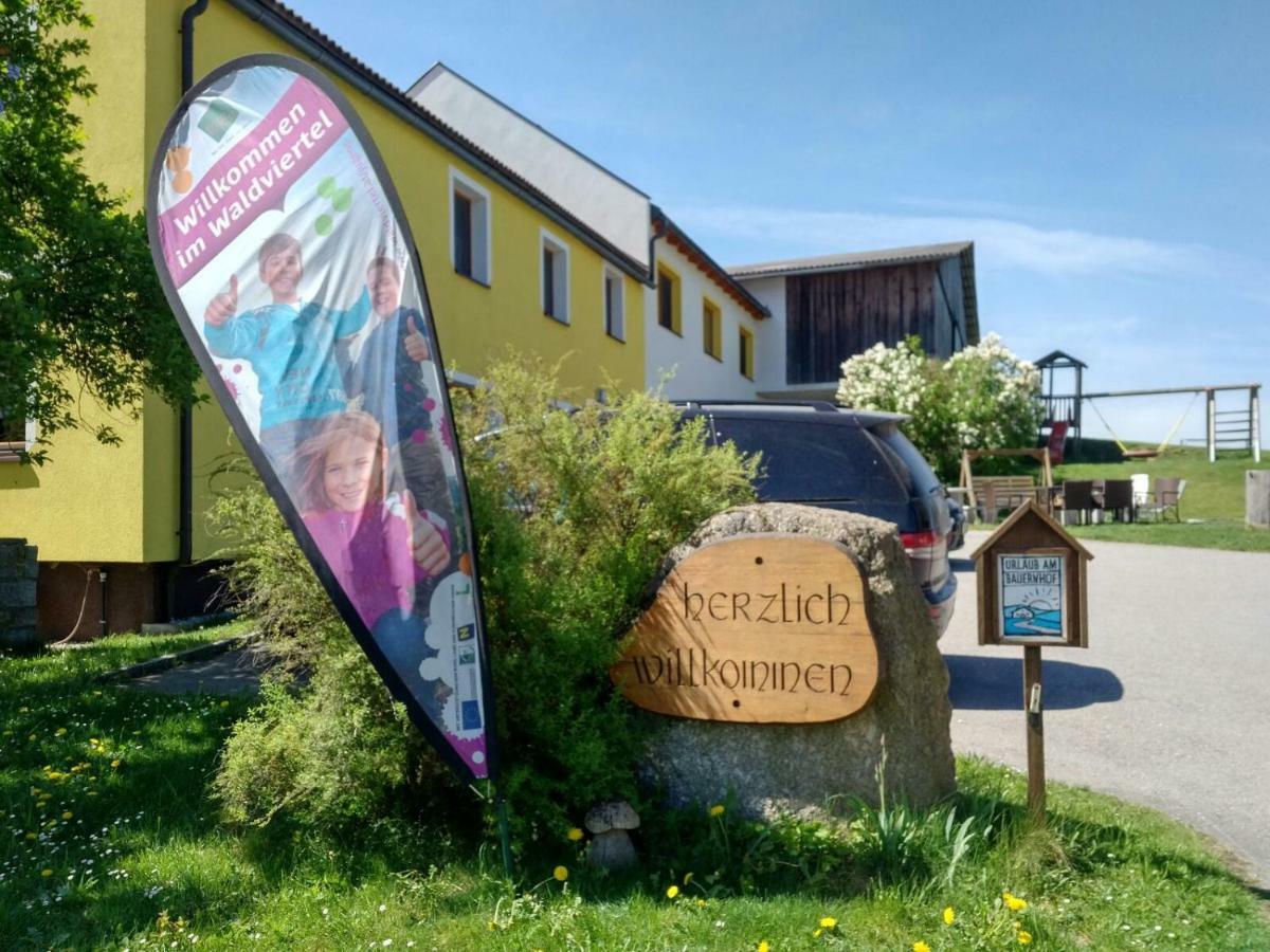 Kindererlebnis- Und Biobauernhof Hipp-Bruckner Wornharts Екстер'єр фото